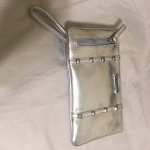 Cute silver clutch NWT